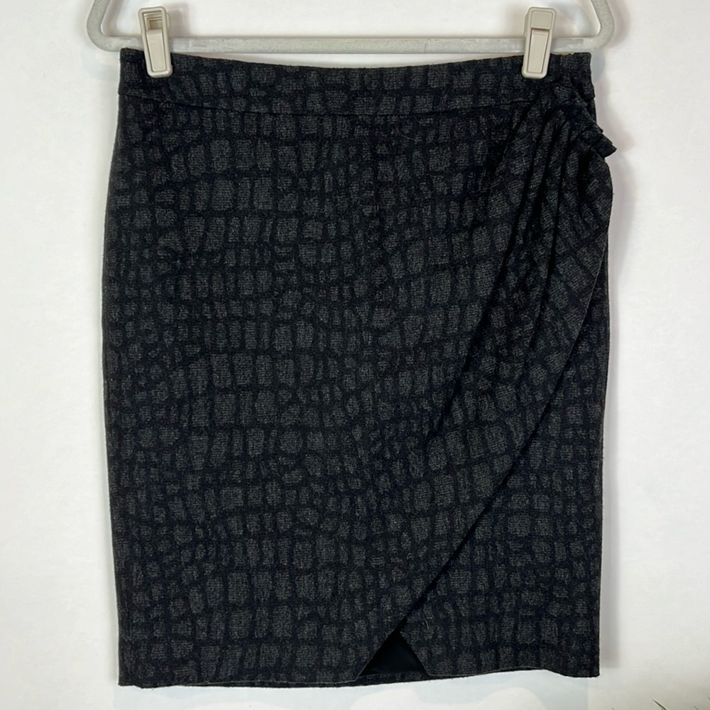 Karen Millen Wool Pencil Skirt Faux Wrap Slit Charcoal Gray Croc Print 8